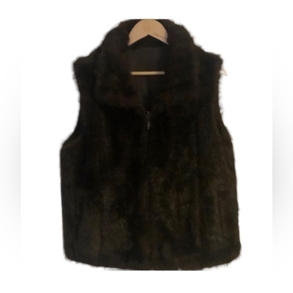 dressbarn Jackets & Blazers - Faux Fur Reversible Vest